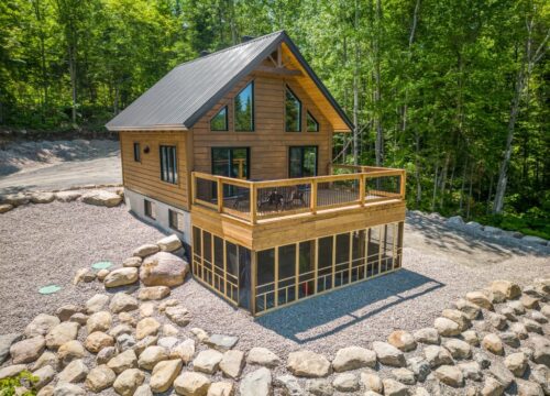 Chalet À Louer Bord De L'Eau Avec Spa Mauricie